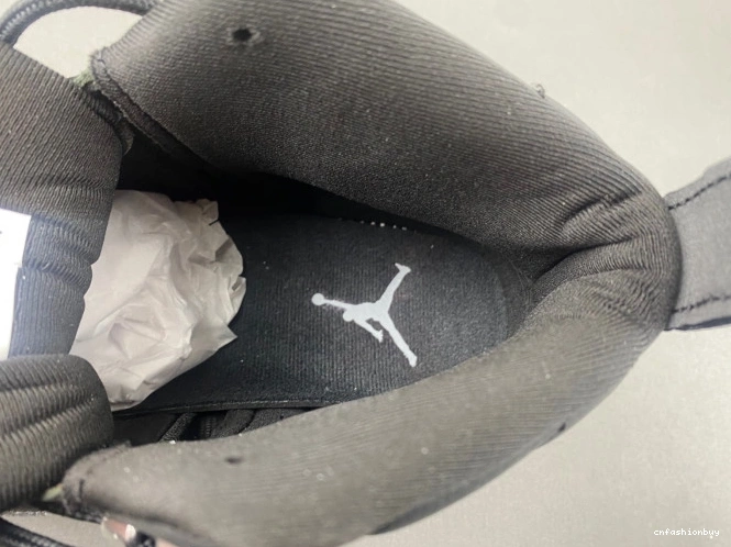 Air 12 Jordan Barons CT8013-010 0816